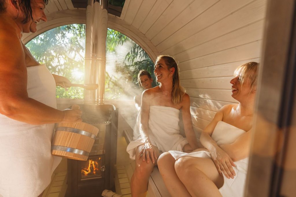 Wat zijn de voordelen en nadelen van een barrel sauna 